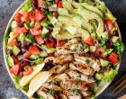 Szuper fogyasztó mediterrán csirkés saláta és mégis mennyei finom? Igen! :D + videó