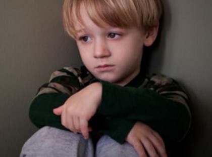 A szeretethiány lelki és testi következményei! Durva tüneteket is kiválthat!