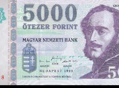 Sok ezer embert érint! Sokaknak jár most 5000 forint, de kérni kell, senki nem kapja meg automatikusan!