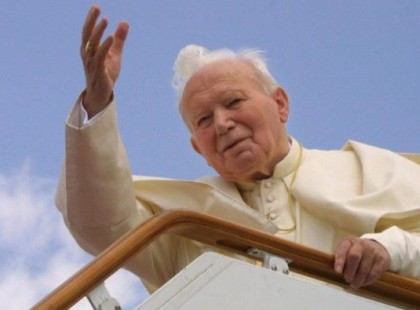 Elhunyt Szent II. János Pál pápa.