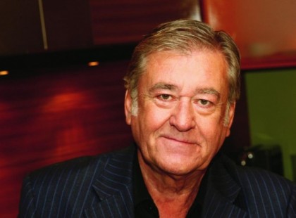 Ennyi pénzből tengődik Koós János