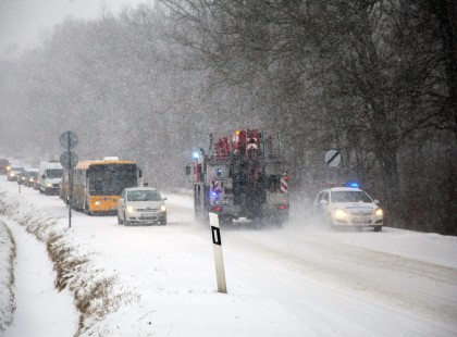 Teljesen megbolondul az időjárás! Hóvihar tart Magyarország felé! Mutatjuk hol és mikor csap le:
