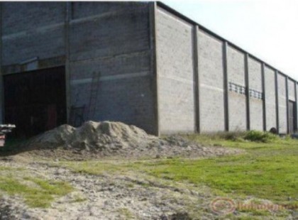 Elhagyatott raktárépületet vesz a férfi – de ami benne van annak az értéke mindent felülmúl