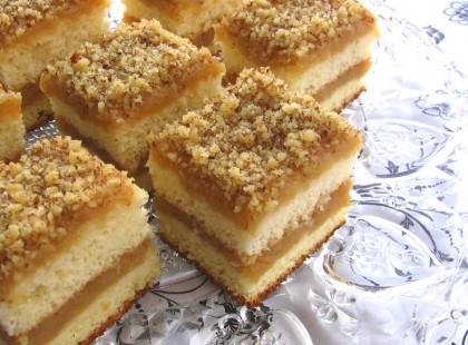 A nagyi tippje: almás diós szelet, évek óta így készítjük!