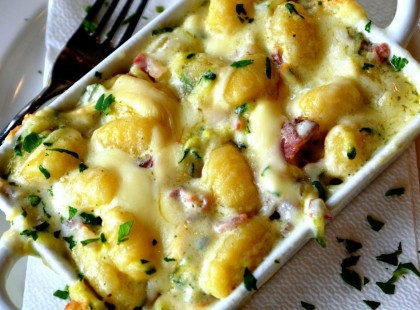 Burgonya carbonara, ha egyszer megkóstolod, többé nem is készítesz rakott burgonyát!