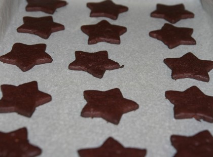 Csodálatos ünnepi karácsonyi csokis süti! Ezt mi is nagyon szeretjük :)