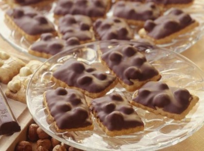 Csokoládés mogyorós amerikai keksz – Mikulásváró finomság!