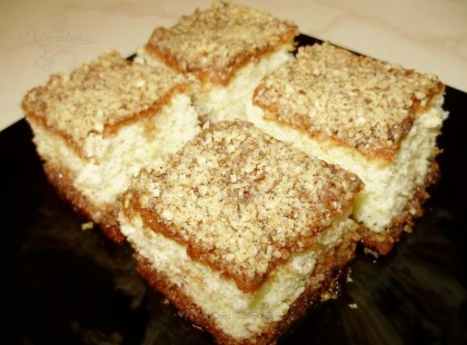 Csokoládés szirupos diós kocka – 25 perc alatt elkészíthető csoda!