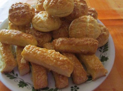 Csorvási omlós-sajtos pogácsa, ami mindig puha marad!