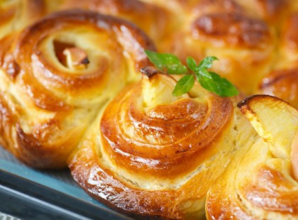 Felül ropogós, alul puha almás sütemény!