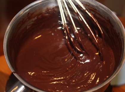 Géza bácsi máza – A legegyszerűbb sütemény-, és tortabevonó!