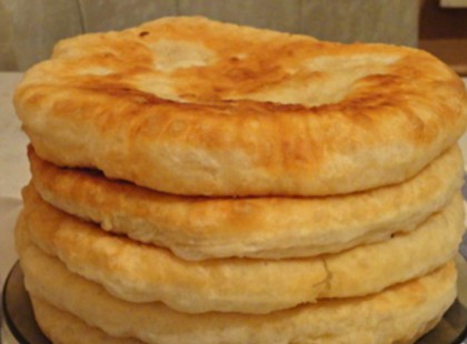 Ha ezt a receptet megismered, soha többé nem veszel kenyeret! Puha kefires lepény – gyorsan elkészíthető és finom