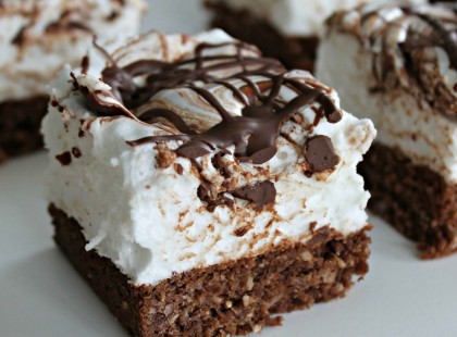 Habos csokoládészelet – ne állj ellen ennek a sütés nélküli finomságnak!