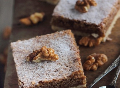 Húsvéti diós szelet – rengeteg töltelék, vékony tészta!