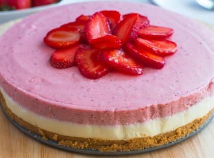 Joghurttorta sütés nélkül – krémes csoda a mindennapokra!