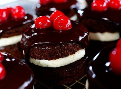 Karácsonyi bűvölet szelet – egy süti  ami csillogóbbá teszi az ünnepi vacsorát!