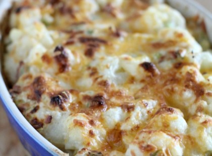 Karfiol tejföllel és sajttal sütve! Finom, laktató és gyorsan elkészül!