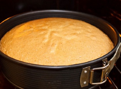 Kellemes, puha állagú gyors piskóta, sütőpor nélkül!