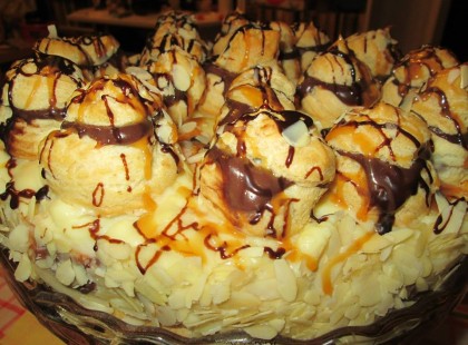 Képviselőfánk torta az ünnepi hangulathoz ez a csodás finomság elengedhetetlen!