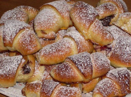 Két foszlós kifli recept- finomabbak, mint amit a legjobb pékségben sütnek!