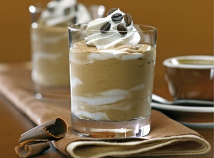 Kétféle kávékrém a déditől – a poharas desszertek rajongóinak!
