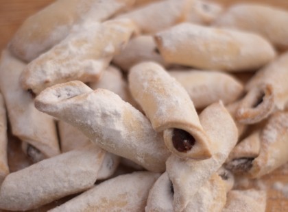 Kiadós, finom és porhanyós kifli tojás nélkül lekvárral!