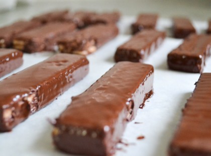 KitKat házilag – ropogós ostya, vastag csokoládéréteggel!