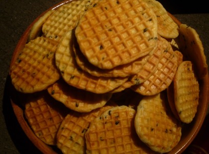 Köményes sajtos ostya, ahogy gyerekkorunkban készítették nagymamáink!