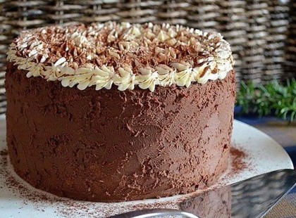 Mascarponés krémtorta csokoládés habbal, még a tányért is kinyaltuk utána!