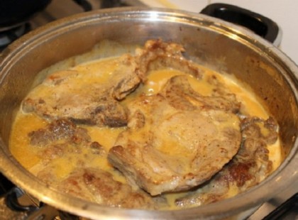 Mustáros pecsenye, ízletes finomság, valódi tunkolós étel!