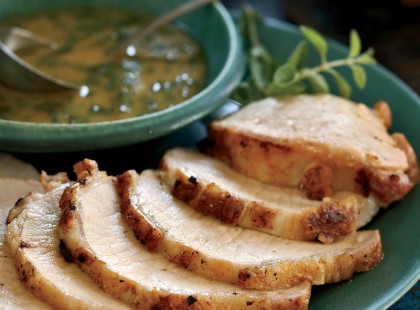 Omlós bélszínszeletek, fűszeres, tárkonyos mártással! Mámorító étel!