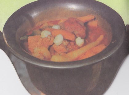 Pilisi sertésgulyás, a legfinomabb bográcsétel!