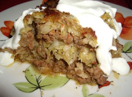 Rakott káposzta – A lényeg, hogy hipersok tejfölt tegyünk bele! :)