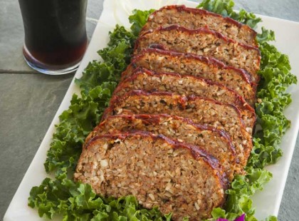 Sonkás hús őzgerincformában sütve – A tökéletes húsvéti egytálétel!