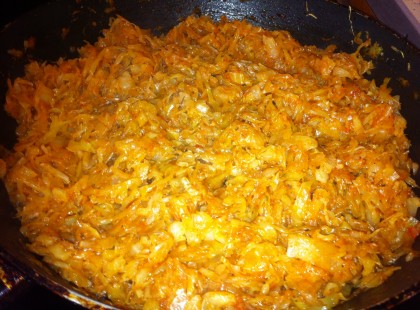 Tejfölös savanyú káposzta főzelék fejedelmi étek a mindennapokra!