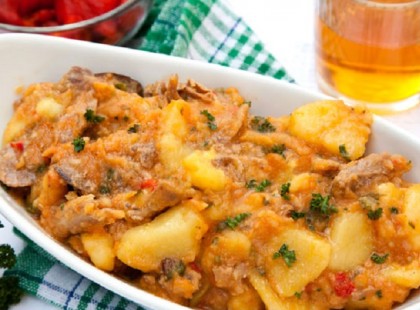 Tengerészpörkölt, ízletesebb húsos finomság nincs is!