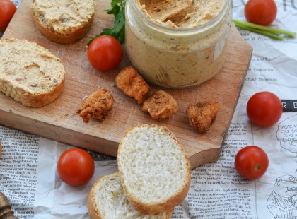 Tepertőpástétom készítése parasztosan! Jobb mint a hagyományos tepertőkrém!