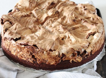 Varázslatos habos kávékémes sütemény, illata is ínycsiklandozó és az íze mennyei!