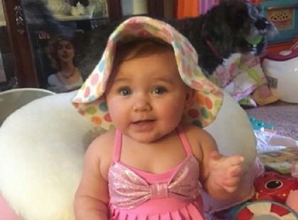 Az anya azt hitte kislánya bent égett a házban – aztán jön rá mit tett a kutya