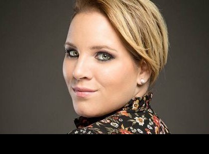 Ez már több a sok­nál: Tóth Vera so­vá­nyabb, mint test­vére!