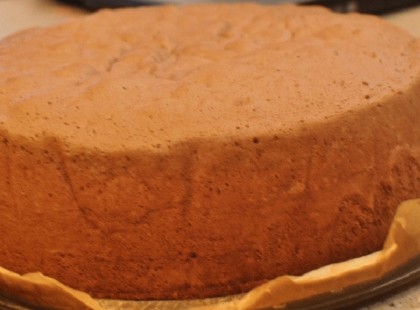 Vizes piskóta, ami garantáltan szép magas lesz és nem kell bele sütőpor!