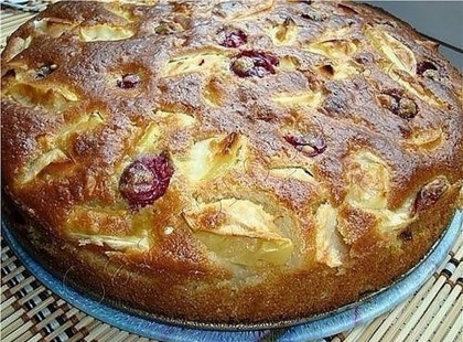 BÖGRÉS KAVART ALMÁS MEGGYES, ÍGY SZOKTAM FÉLÓRA ALATT ÍNYCSIKLANDÓ SÜTEMÉNYT KÉSZÍTENI!