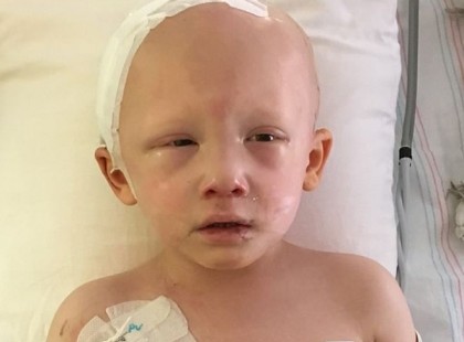 Halála előtt a kisfiú kinyitotta szemét és ezt a három szót suttogta… lehetetlen kibírni könnyek nélkül..