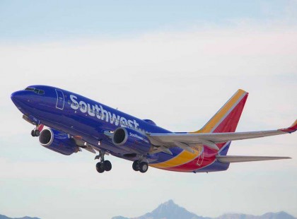 A pilóta visszafordul a géppel és az anyának le kell szállnia -ekkor tudja meg a rossz hírt