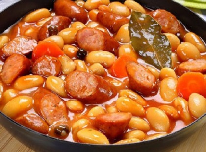 Bab füstölt virslivel és párolt zöldségekkel – Mellesleg csoda finom!