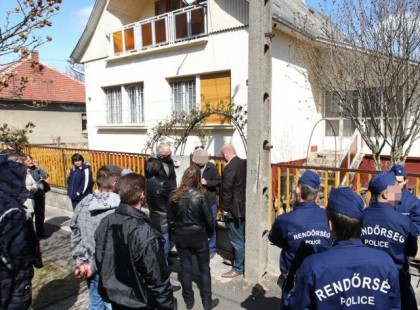 Így csinálnak a végrehajtók több százezer forintos tartozást egy tíz évvel ezelőtti telefonszámlából!