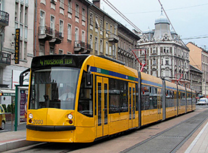 Isten áldjon meg téged ember, aki ma önfeláldozva megmentettél a 4-es villamoson..!