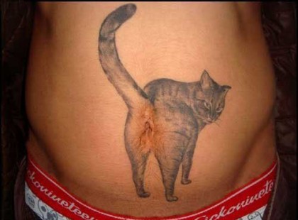 30 végtelenül vicces tetoválás, amire senki sem lenne büszke!