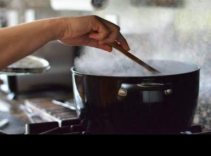 Figyelem! Ezeket az ételeket soha ne melegítsd újra, megmérgezheted vele a családodat!