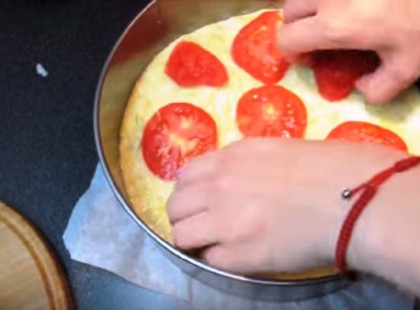 Van otthon 2 főzőtök? Készíts belőle pizzát! Elképesztő, de fenséges étel!